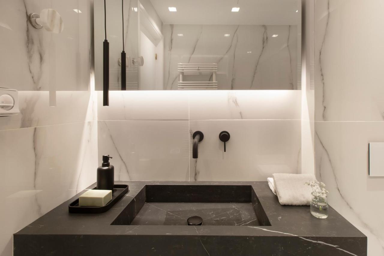 Supreme Luxury Suites By Athens Stay Екстериор снимка